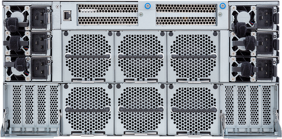 G593-SD1 — Tył — sześć zasilaczy 3000 W i sloty PCIe wariantu 8-Root Port (cztery FHHL zamiast wyłącznie niskoprofilowych)